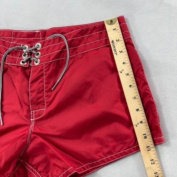 Birdwell Beach Britches Board Shorts Women 12 Red Nylon Pocket USA - Picture 9 of 12